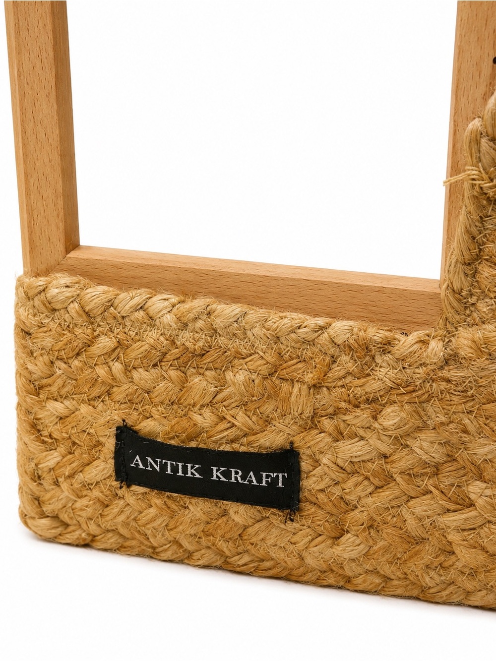 Antik Kraft Natural Straw Tote with White Floral Embroidery - Picture 3 of 3